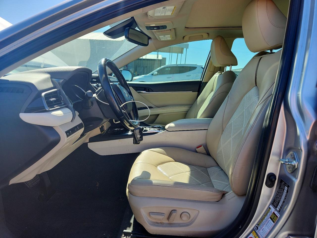 2019 Toyota Camry l