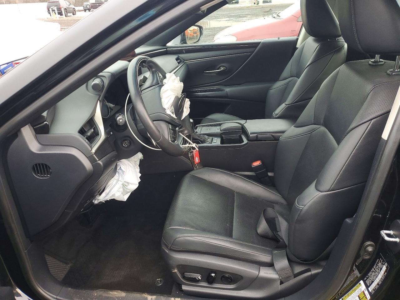 2021 Lexus Es 300h Base