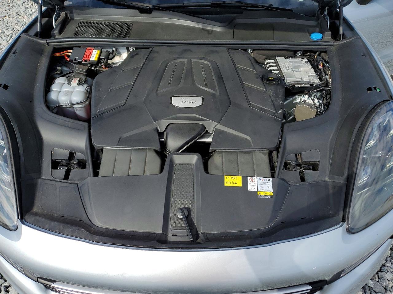 2021 Porsche Cayenne