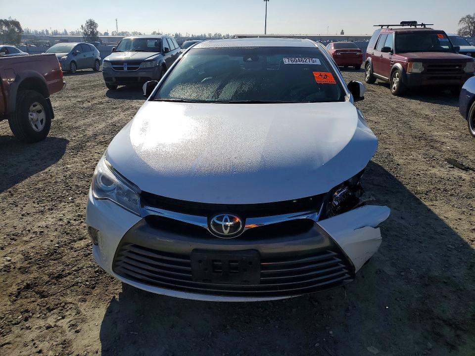 2017 Toyota Camry le