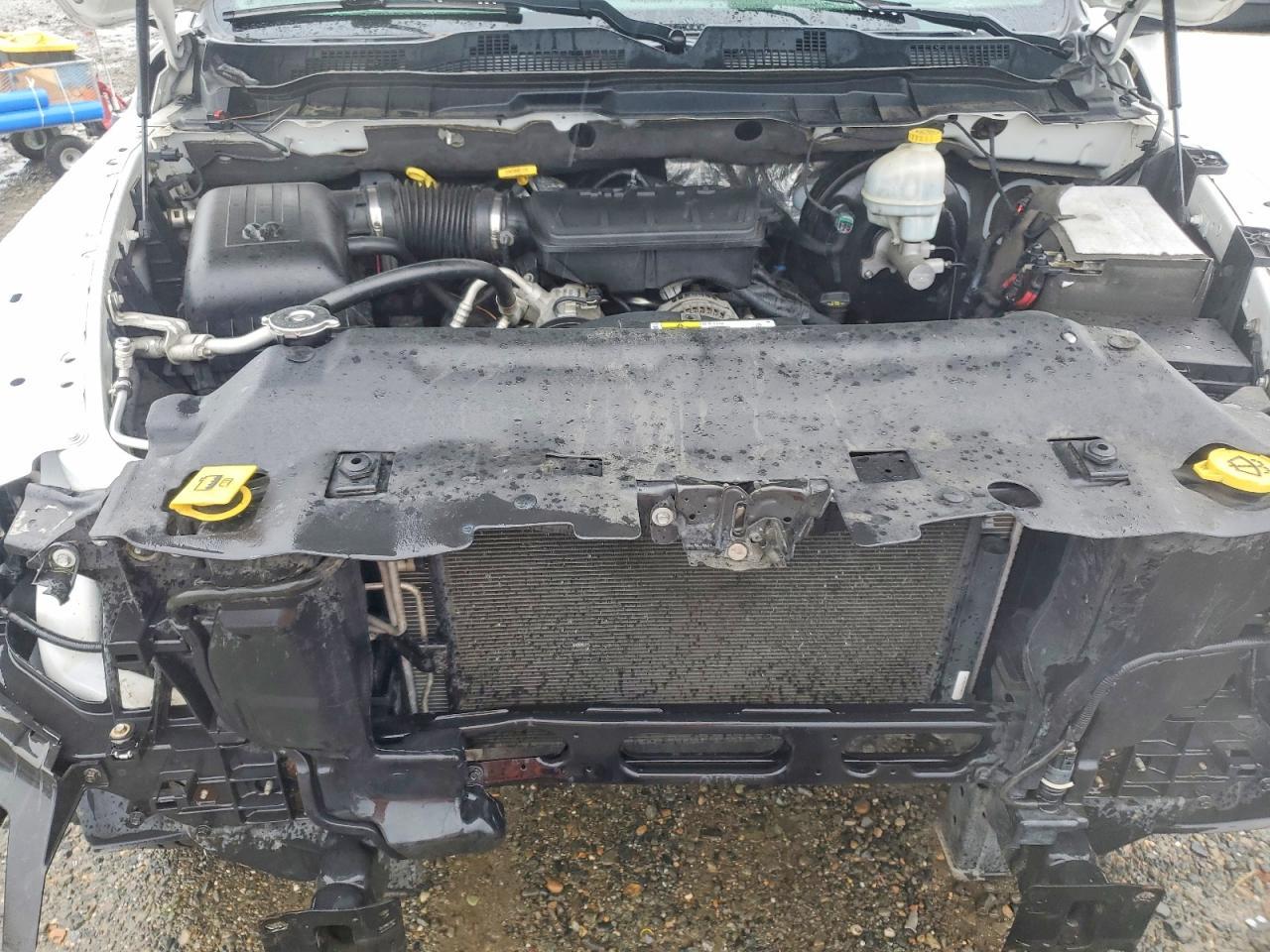 2013 Dodge Ram 1500 slt