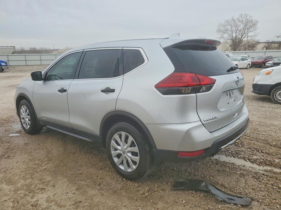 2020 Nissan Rogue s