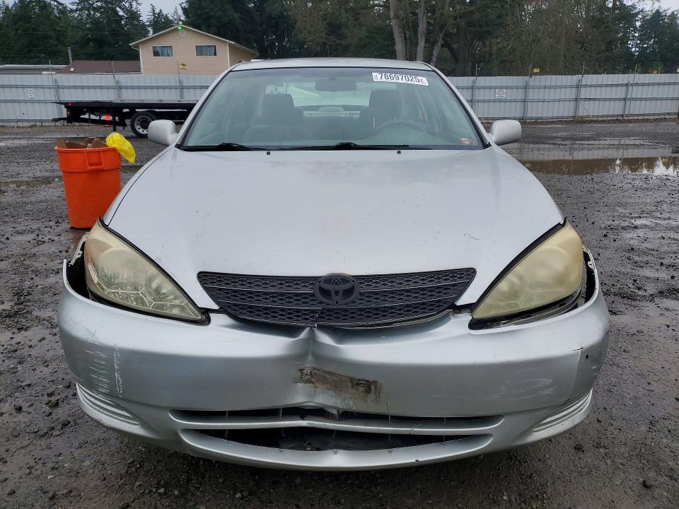 2003 Toyota Camry le
