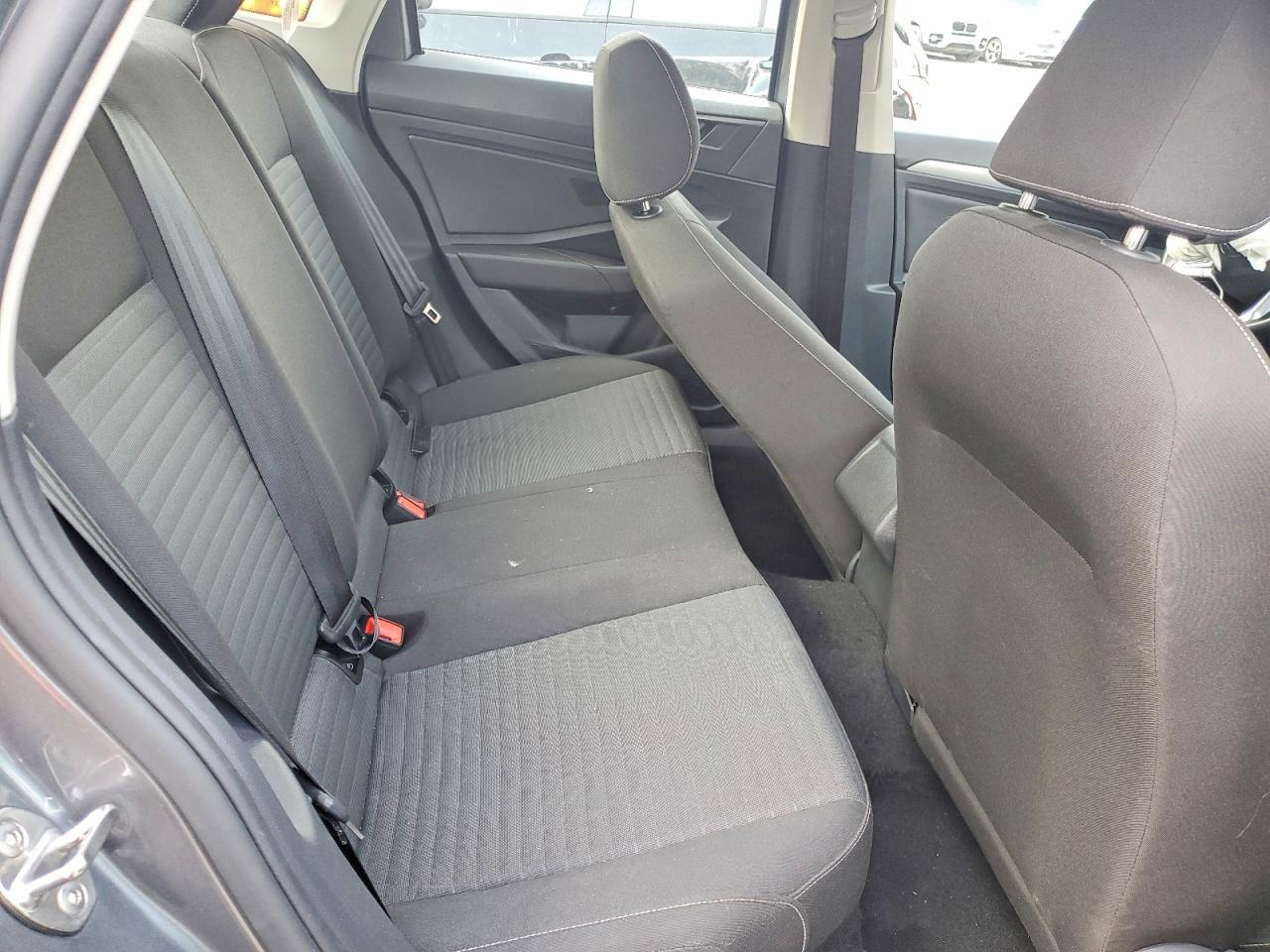 2024 Volkswagen Jetta s