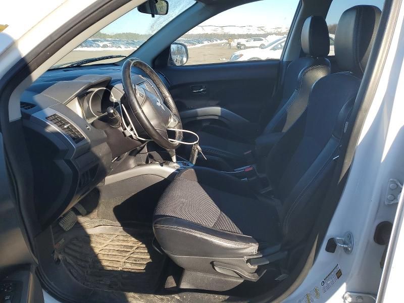 2012 Mitsubishi Outlander se