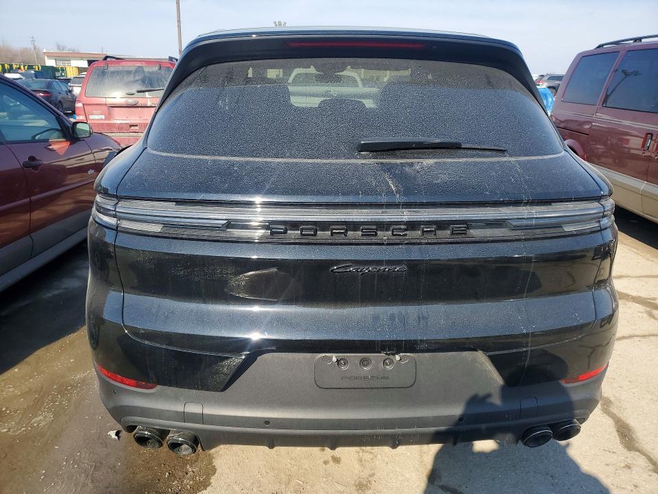 2025 Porsche Cayenne E-hybrid