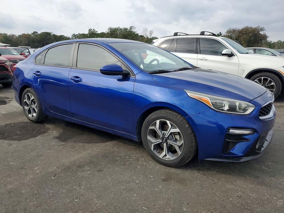 2021 KIA Forte lxs