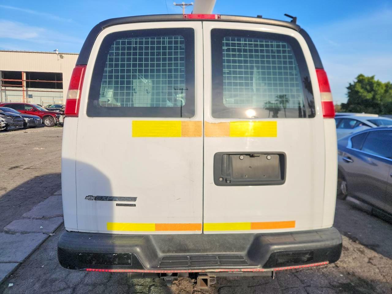 2013 Chevrolet Express G2500