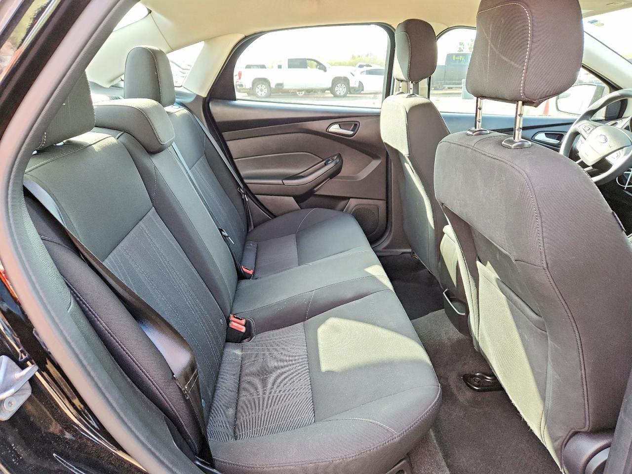 2018 Ford Focus se