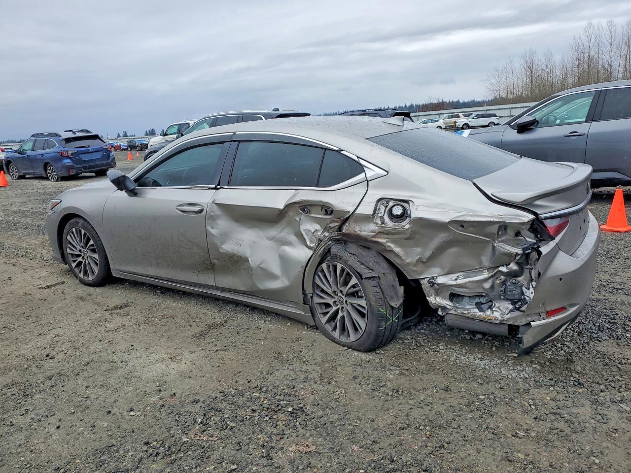 2020 Lexus Es 350 Base