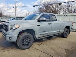 Vehiculos salvage en venta de Copart Moraine, OH: 2017 Toyota Tundra Double cab sr