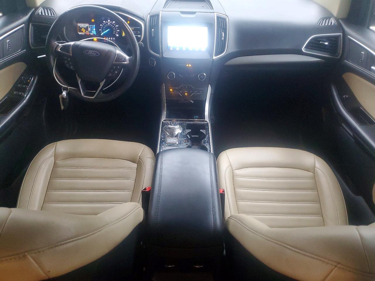 2020 Ford Edge sel