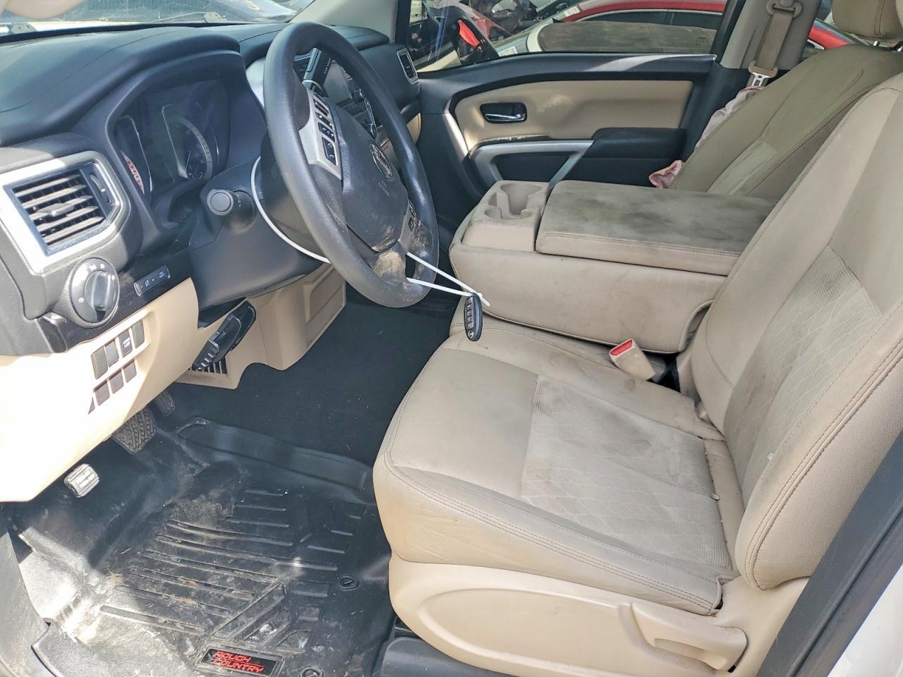 2017 Nissan Titan s