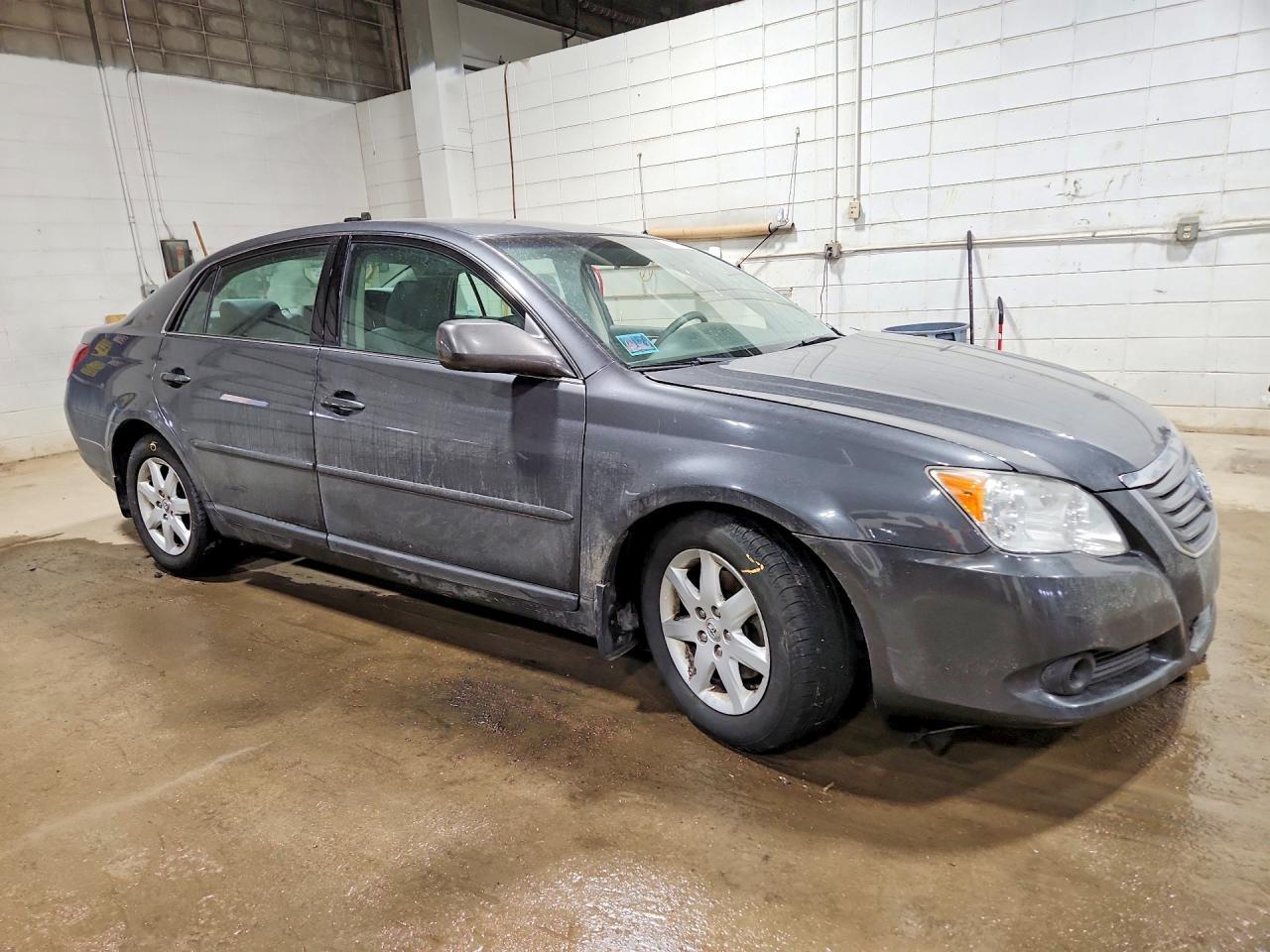 2008 Toyota Avalon xl