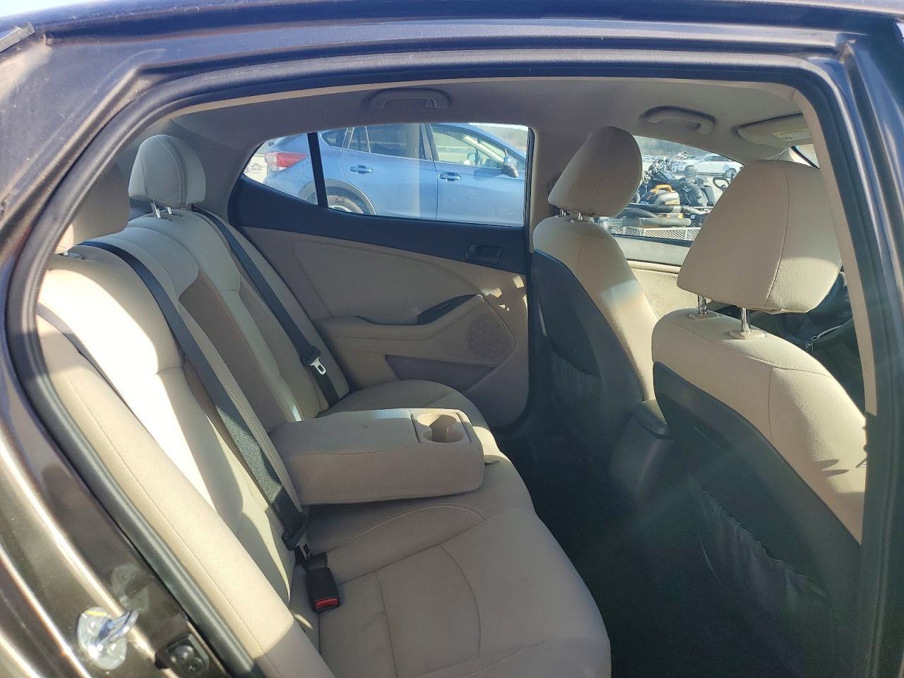 2014 KIA Optima lx
