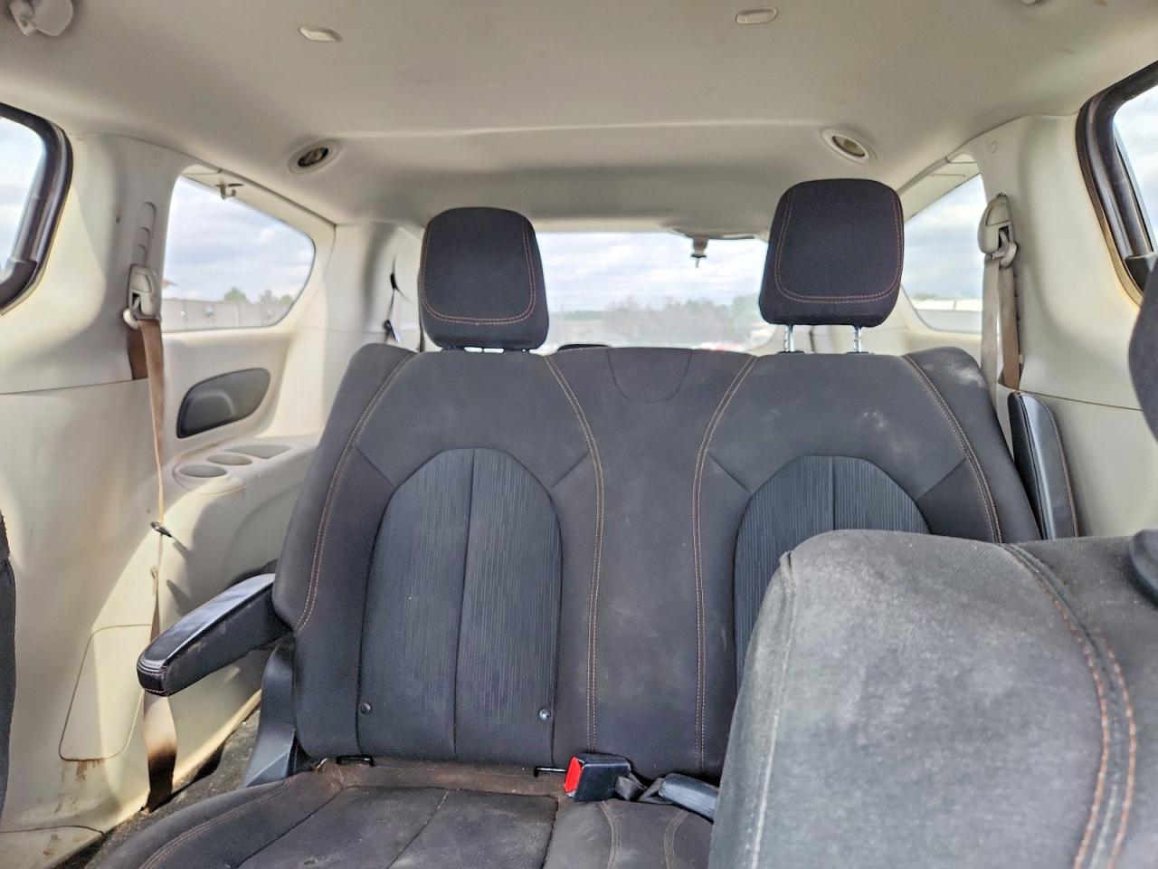 2018 Chrysler Pacifica l