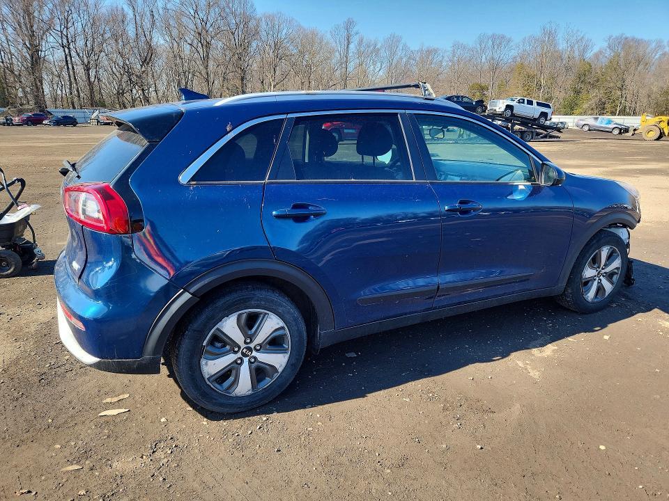 2018 KIA Niro lx