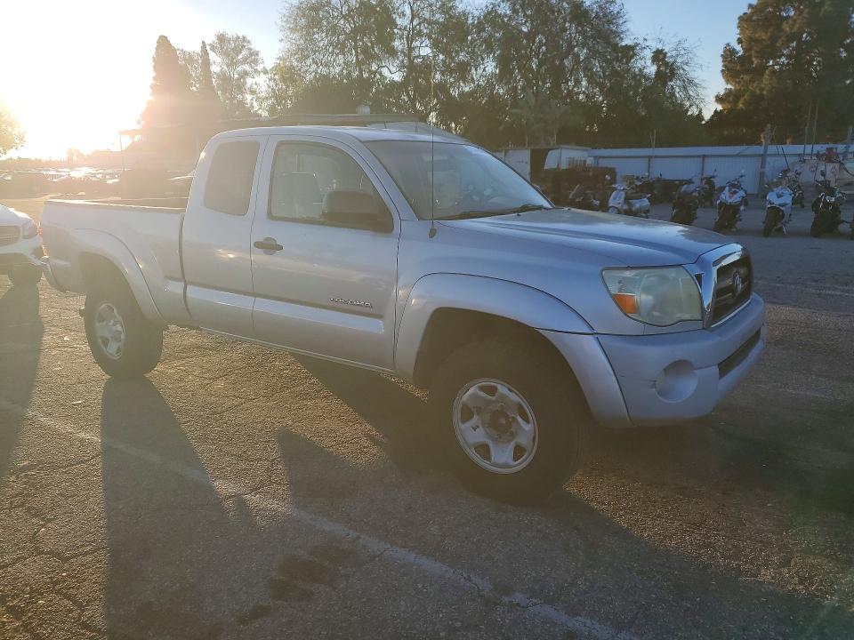 2005 Toyota Tacoma Prerunner Access cab