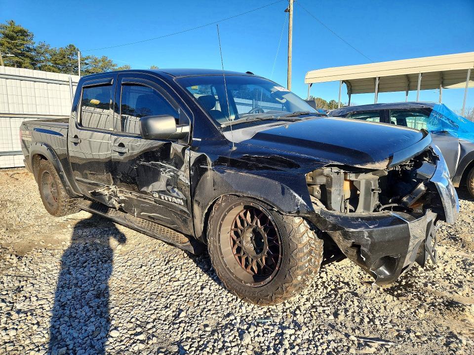 2014 Nissan Titan S