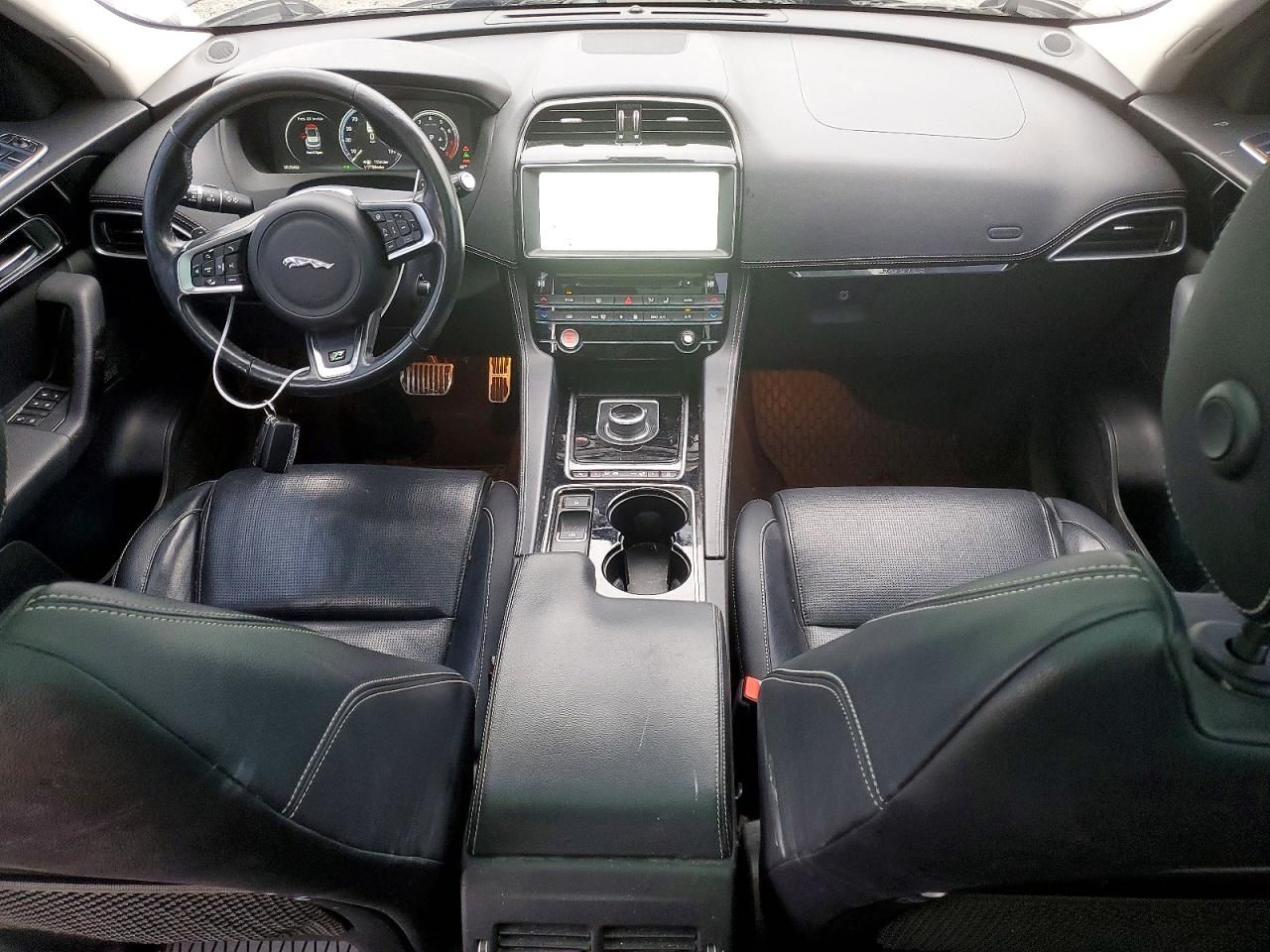 2017 Jaguar F-pace R-sport