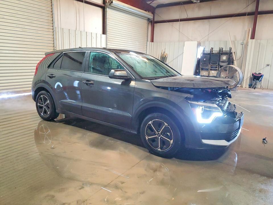 2026 KIA Niro lx