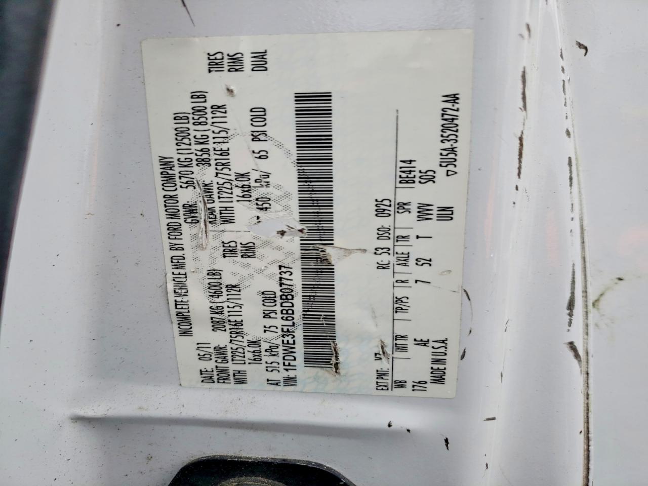 2011 Ford F350 BOX Truck