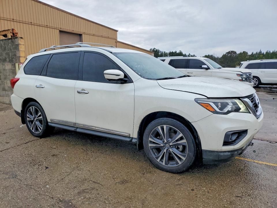 2017 Nissan Pathfinder s