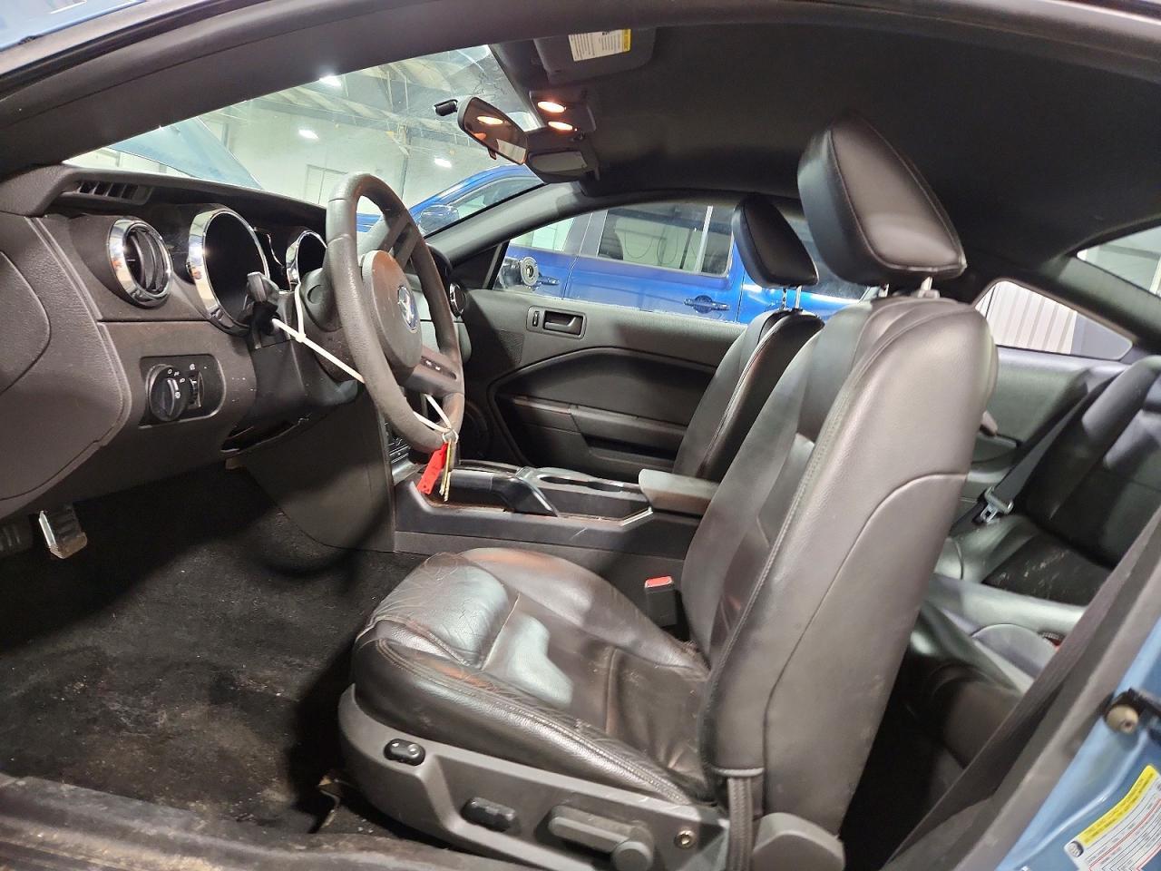 2005 Ford Mustang
