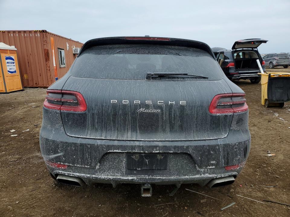 2018 Porsche Macan