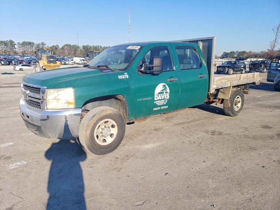 2010 Chev Rolet Silverado Flatbed Truck