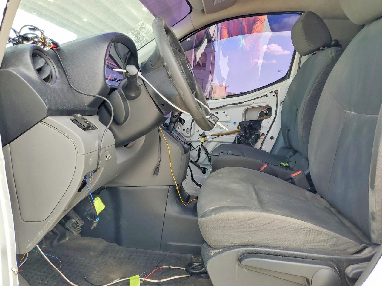 2017 Nissan NV200 Delivery Van