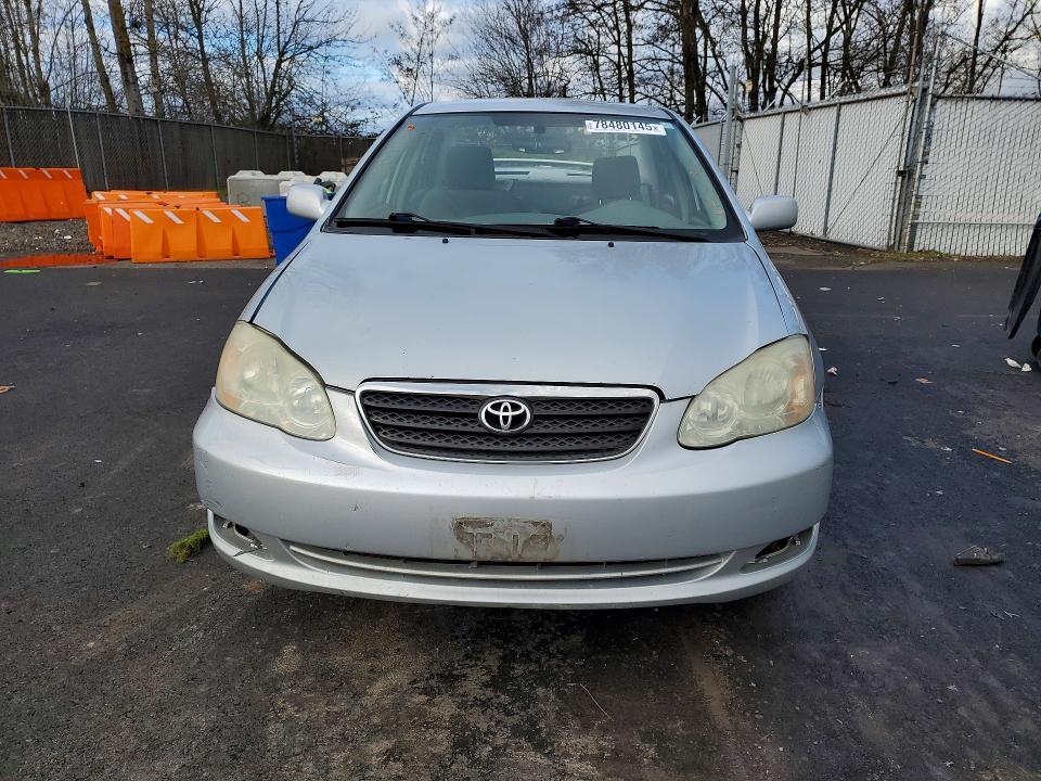 2005 Toyota Corolla le