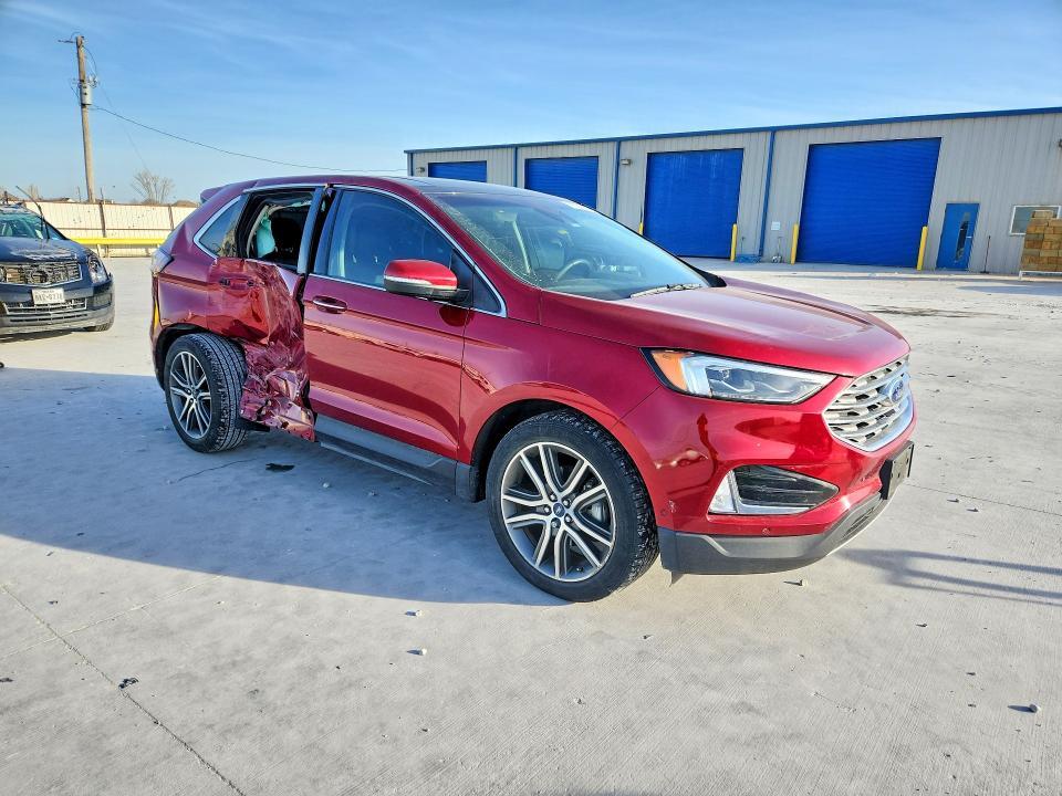 2019 Ford Edge Titanium