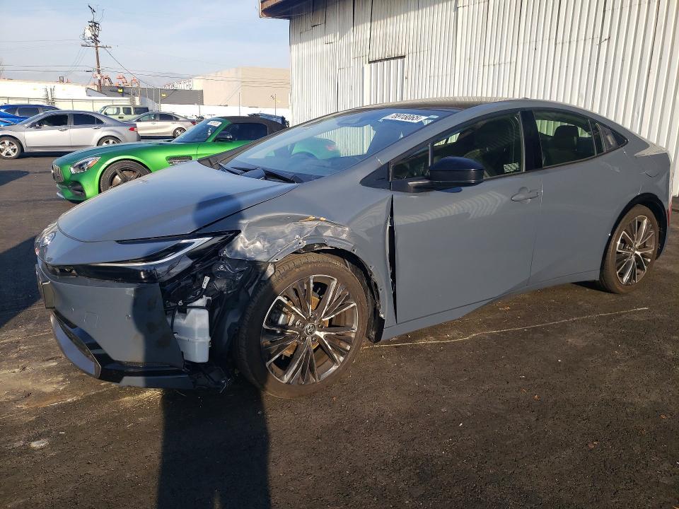 2024 Toyota Prius xle