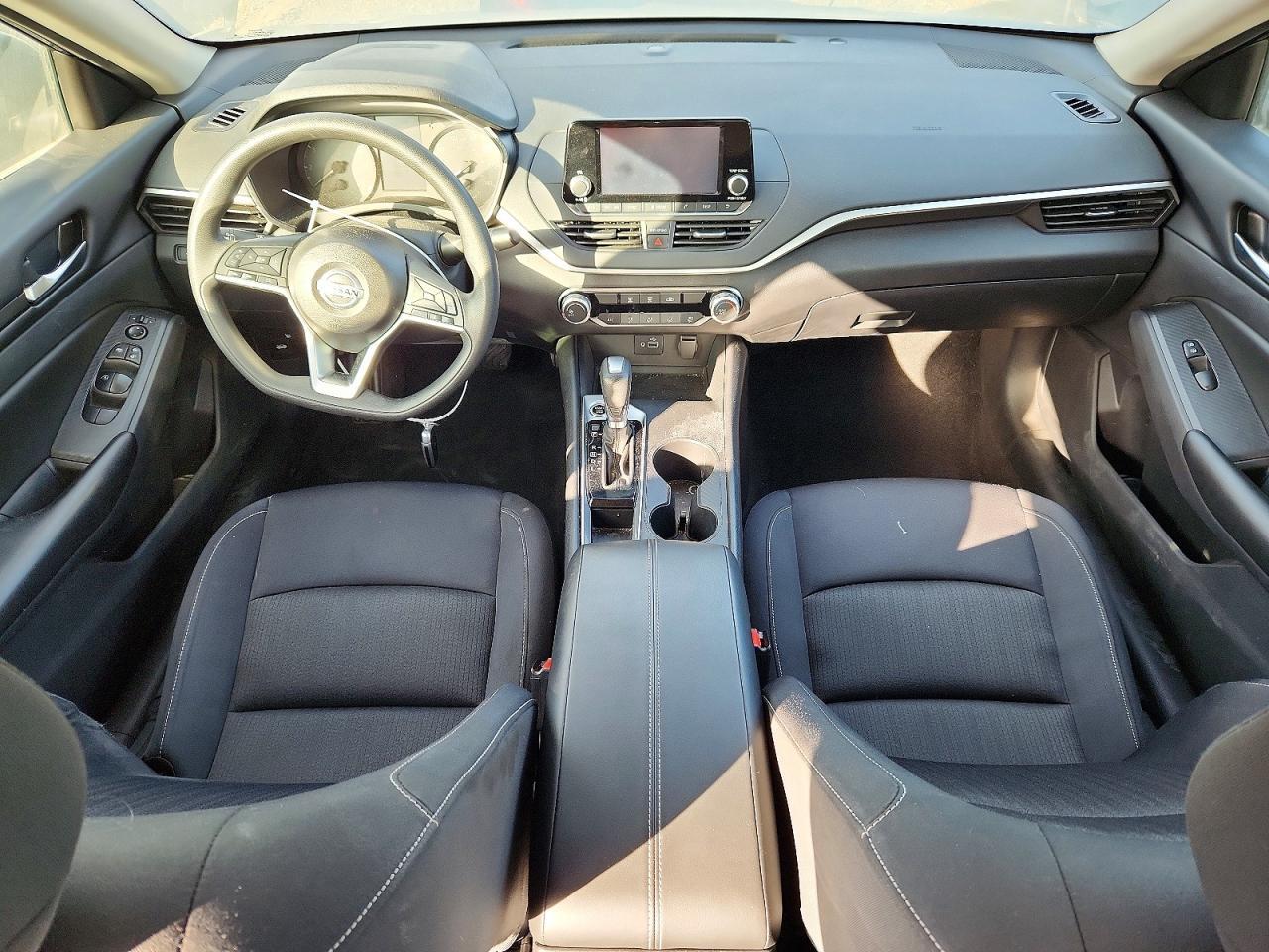 2022 Nissan Altima s