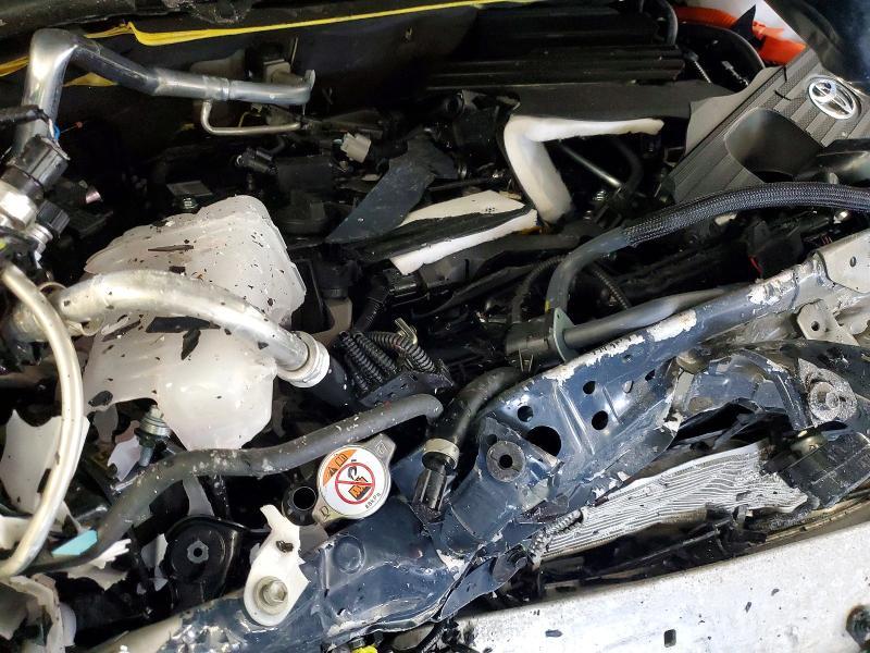 2025 Toyota Crown Signia