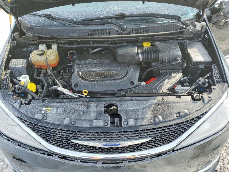 2019 Chrysler Pacifica Touring l