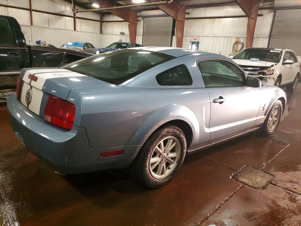 2005 Ford Mustang