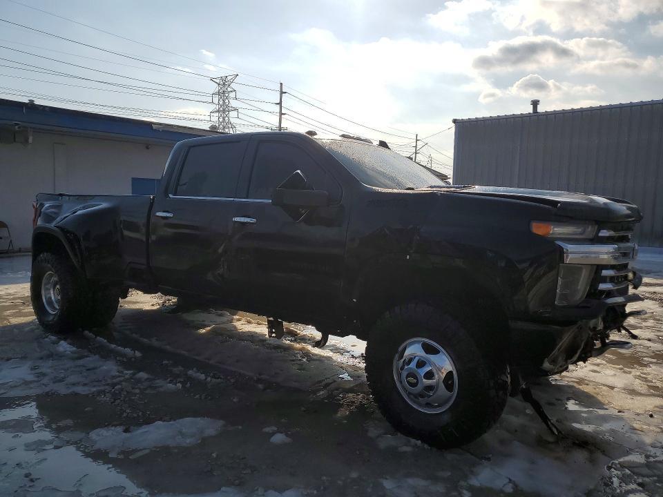 2021 Chevrolet Silverado K3500 High Country