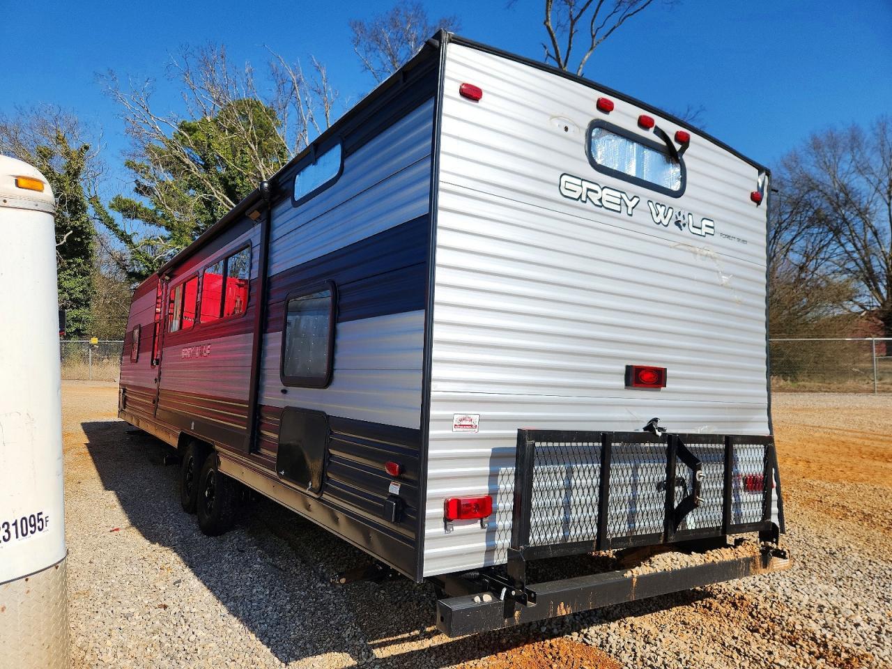 2021 Wildwood 2021 Forest River Grey Wolf CKX153696 Camper