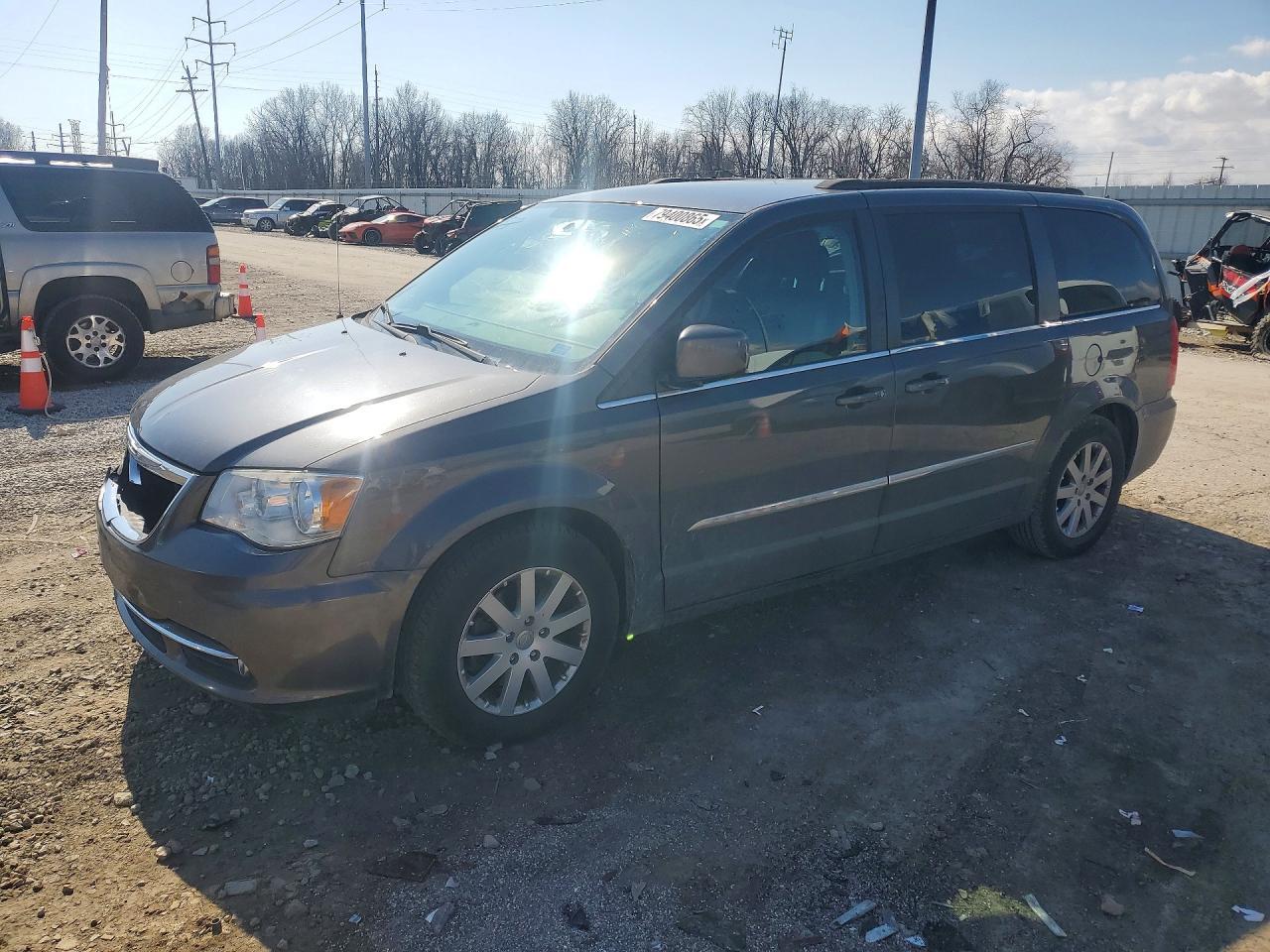 2015 Chrysler Town & Country Touring