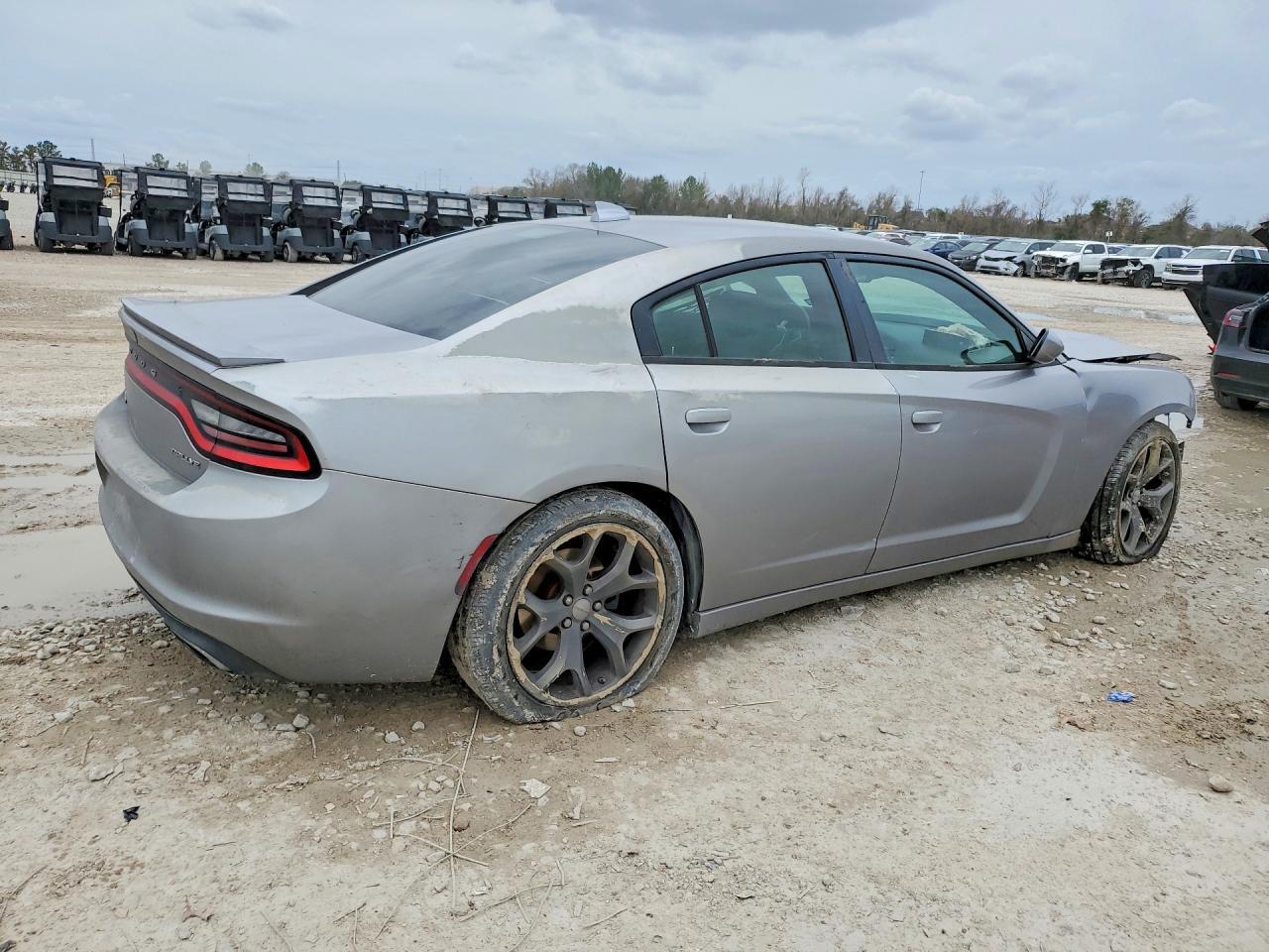 2015 Dodge Charger sxt