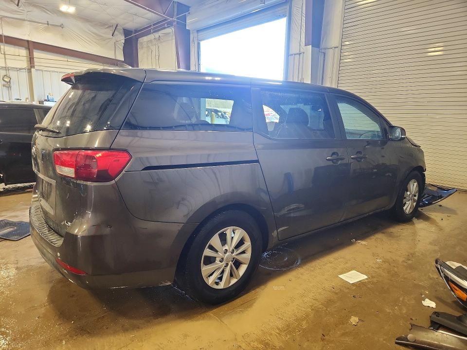2017 KIA Sedona lx