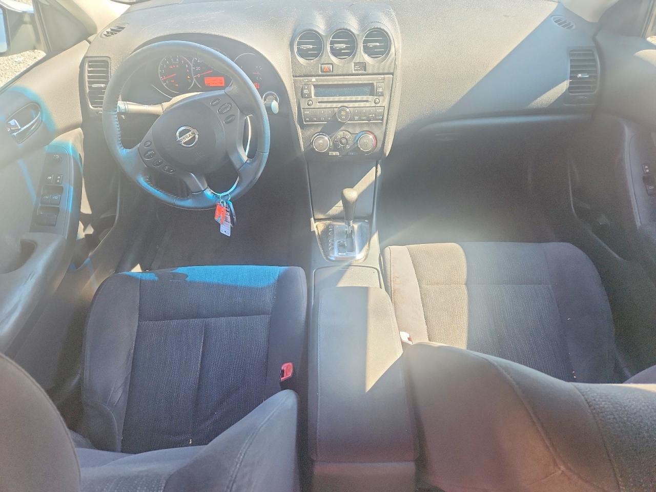 2012 Nissan Altima Base