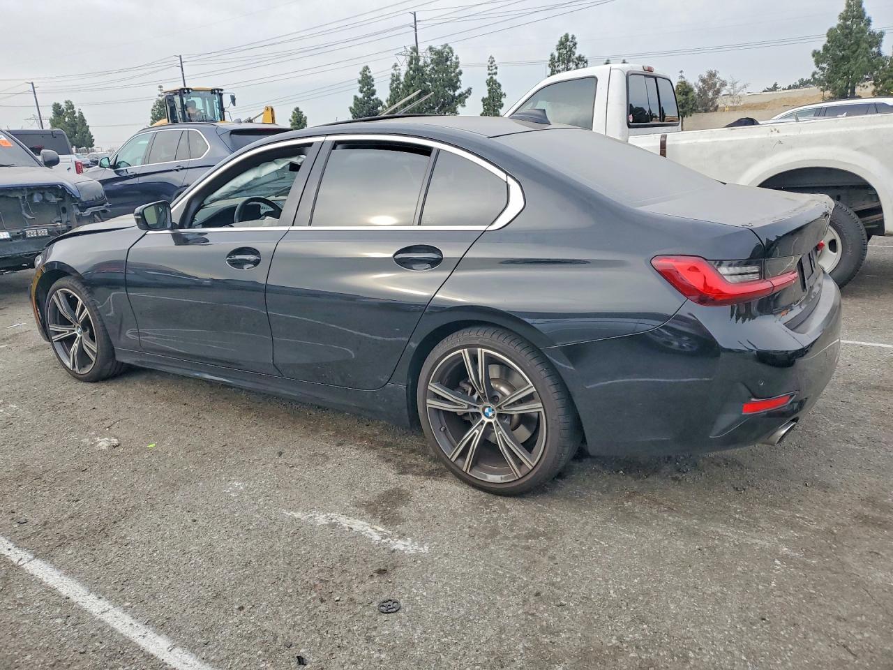 2021 BMW 330i