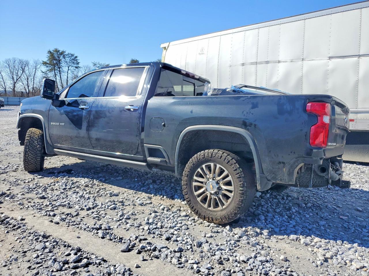 2023 Chevrolet Silverado K3500 High Country