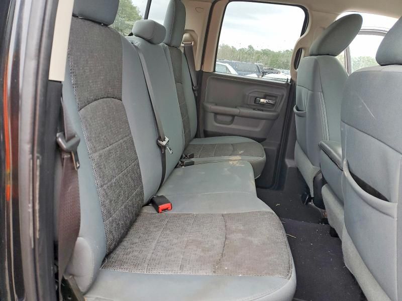 2016 Dodge Ram 1500 slt