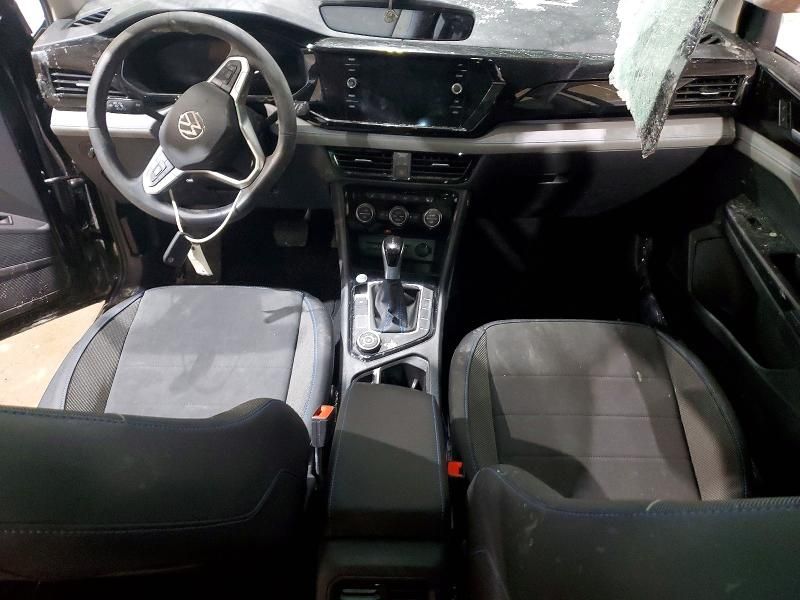 2024 Volkswagen Taos se