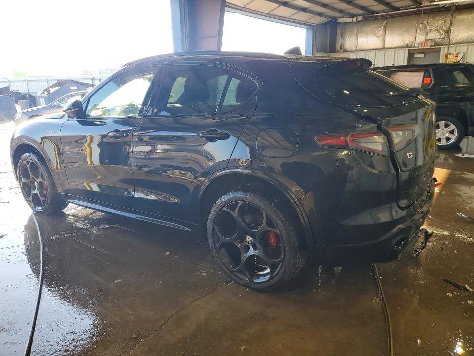 2024 Alfa Romeo Stelvio ti
