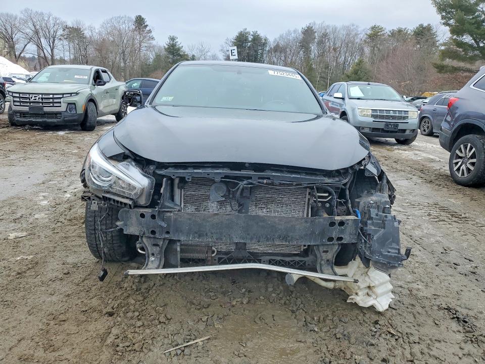 2015 Infiniti Q50 Base